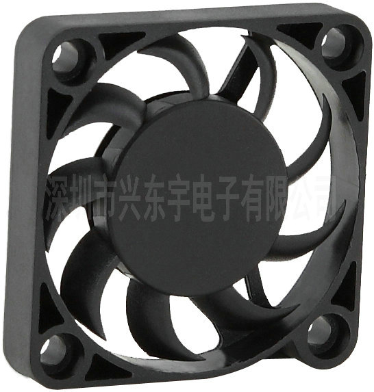 安防設(shè)備散熱風(fēng)扇http://www.hsfangchan.com/products-detail.asp?cpid=111